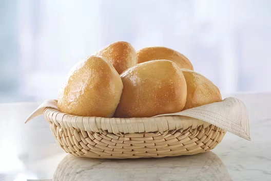 Golden Corral Yeast Rolls 6 pieces